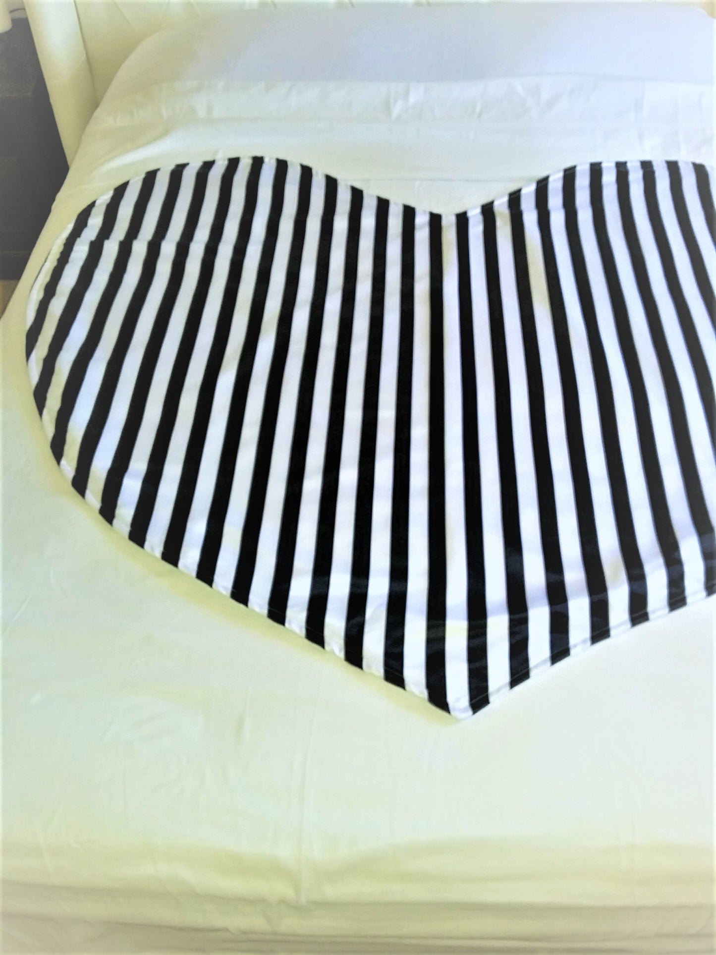 Intimate heart luxury mattress protector