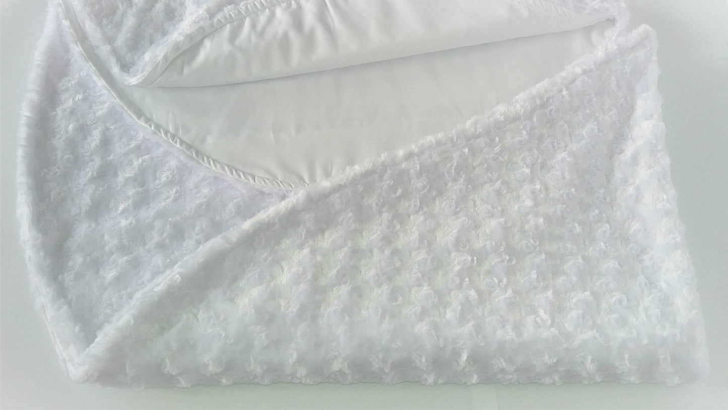 Intimate Heart luxury mattress protector, waterproof, absorbent, sex blanket, faux fur - Intimate Hearts Ignite Passion
