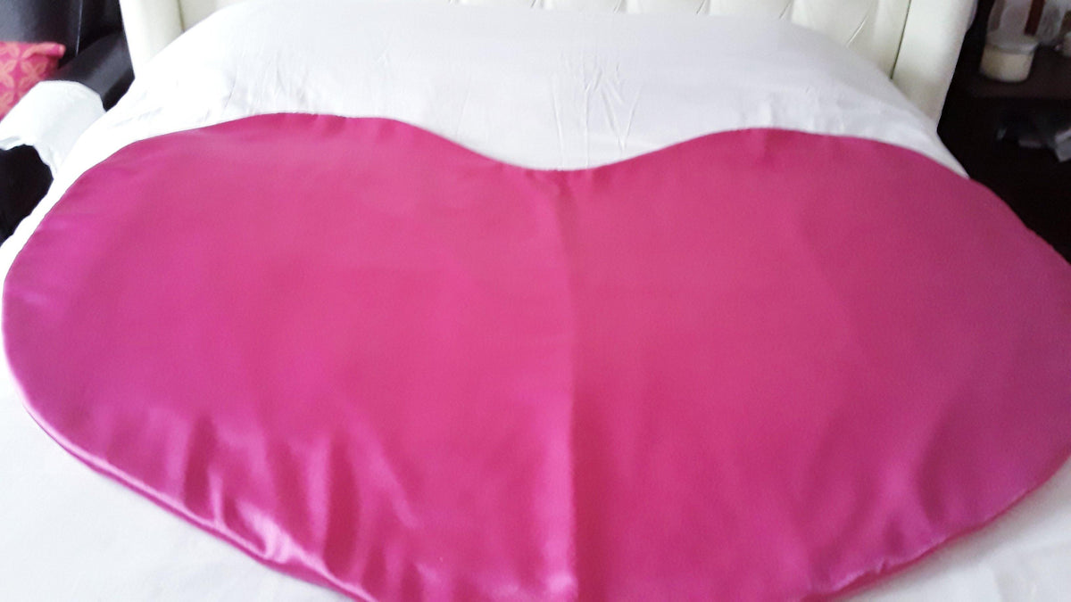 Intimate Heart Luxury Mattress Protector