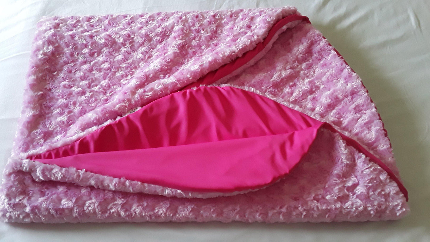 Intimate Heart luxury mattress protector, waterproof, absorbent, sex blanket, faux fur - Intimate Hearts Ignite Passion